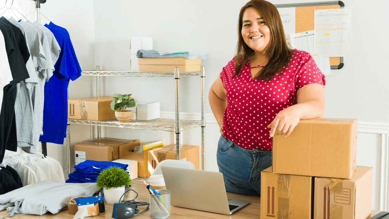 15 High Demand Products to Sell in 2025 (Including Custom T-Shirts)