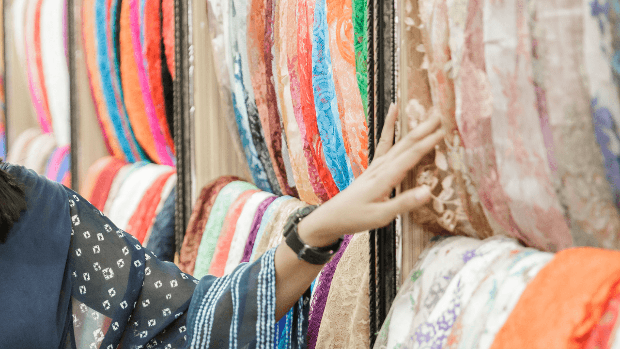 How To Pick The Right Fabric Material Types For Your Custom T-Shirt