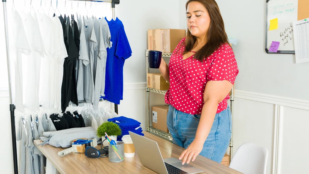 Managing an online screen printing business, helping customers who want to design their own apparel online.